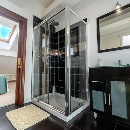 Loft En Calle Emblematica By Urbanhosting Сантандер Екстериор снимка