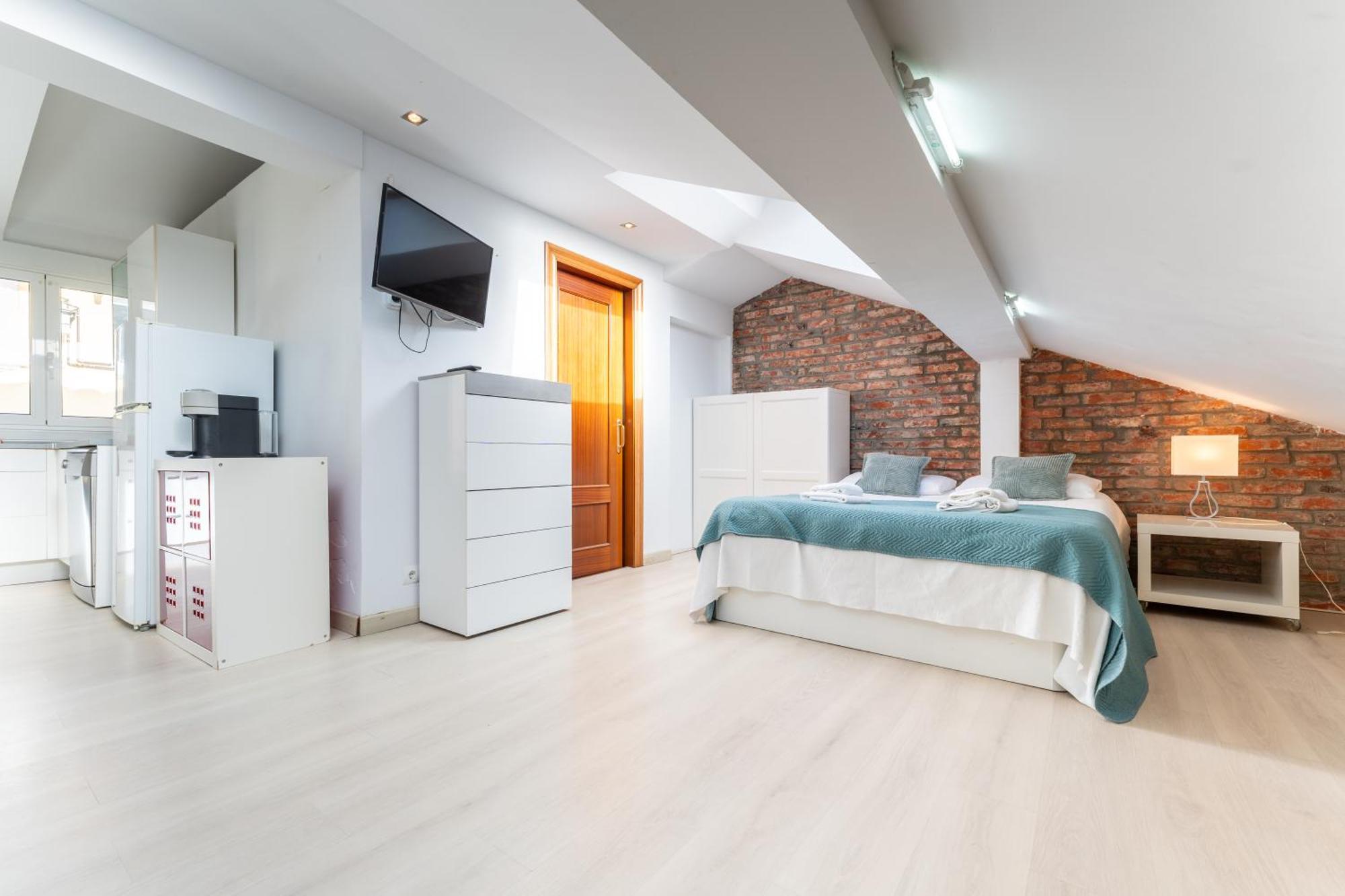 Loft En Calle Emblematica By Urbanhosting Сантандер Екстериор снимка