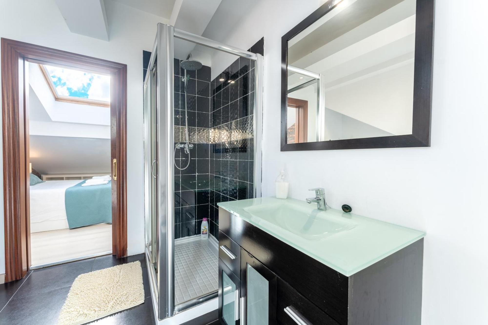 Loft En Calle Emblematica By Urbanhosting Сантандер Екстериор снимка
